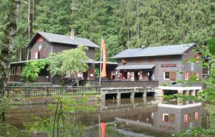 Naturfreundehaus An den Hofmannsteichen Hausbild Naturfreundehaus An den Hofmannsteichen Hausbild